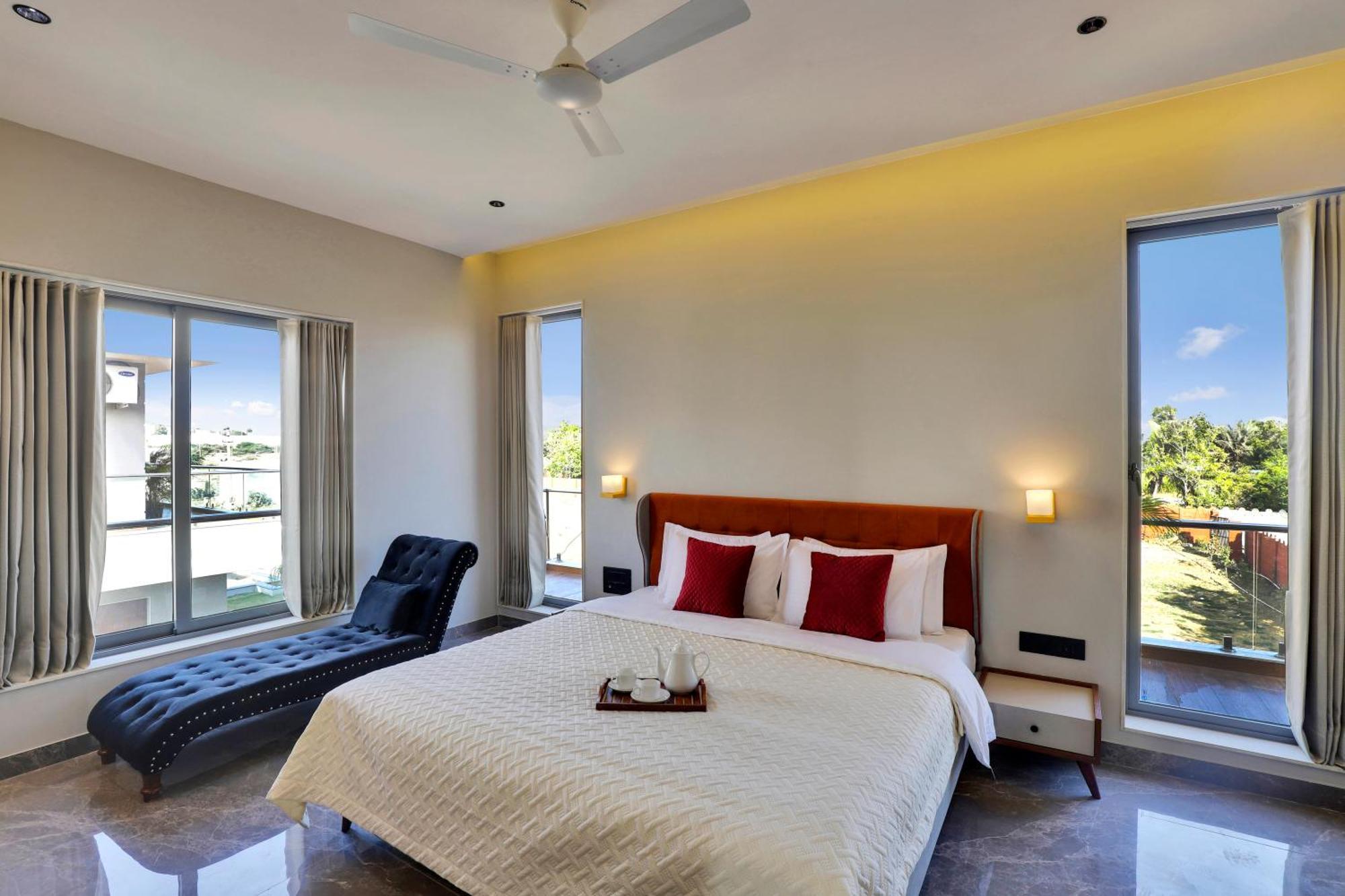 Goverdhan Greens Resort Dwarka L Hotels In Dwarka 外观 照片