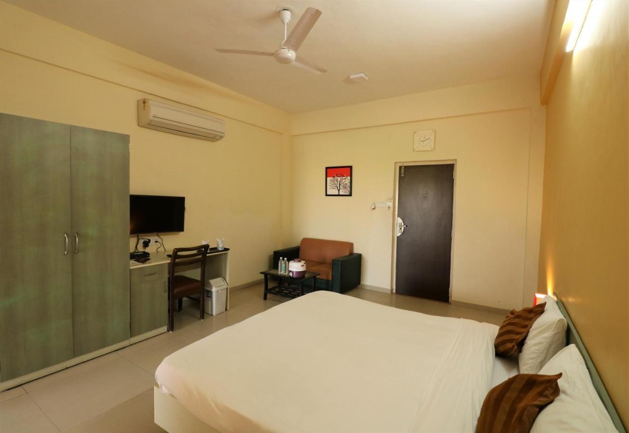 Goverdhan Greens Resort Dwarka L Hotels In Dwarka 外观 照片